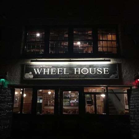 梅瓦吉西The Wheel House住宿加早餐旅馆 外观 照片