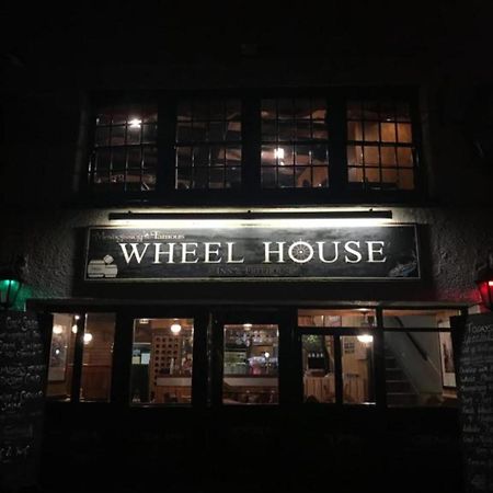 维尔豪斯酒店 梅瓦吉西 外观 照片